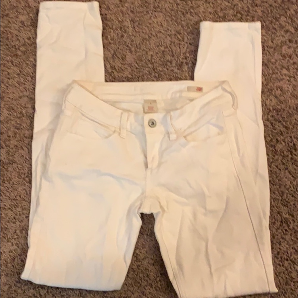White skinny jeans Arizona brand